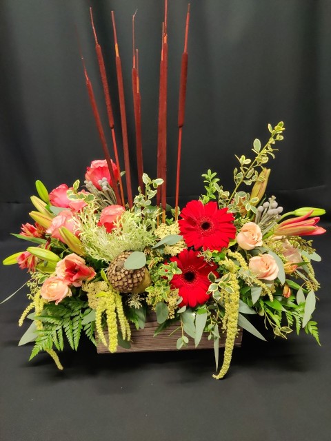 Deluxe Fall Box of Flowers
