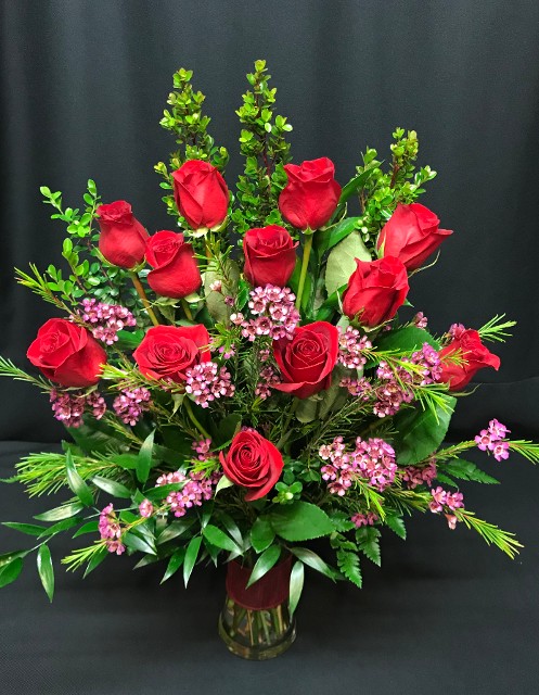 Dozen 12 Red Long Stem Roses or Choose a Colored Rose Arranged in a Vase for Sacramento delivery