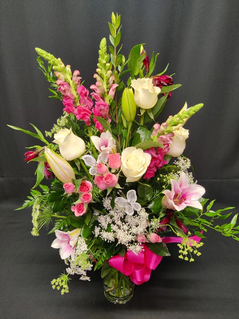 oriental lilies with roses and butterflies